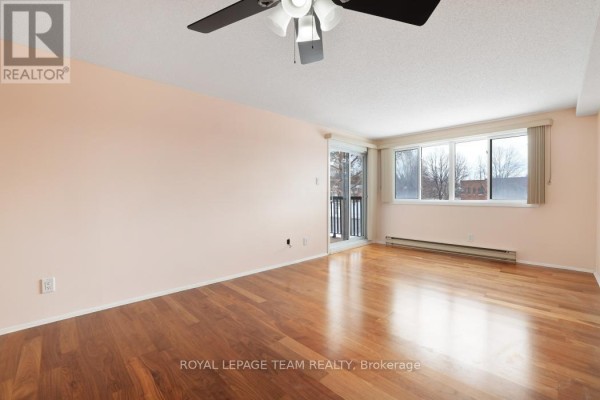 205 - 6532 Bilberry Drive, Ottawa, ON K1C4N9 Photo 5