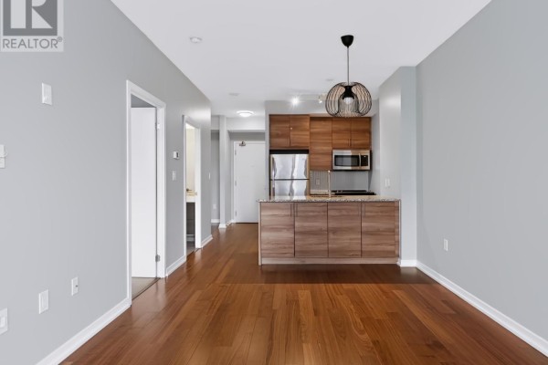 Living room - 205 - 70 Forest Manor Road, Toronto, ON M2J0A9 Photo 2