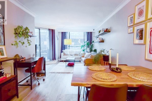 205 1270 Robson Street, Vancouver, BC V6E3Z6 Photo 5