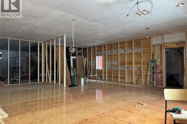 205-207 Main Street, Lintlaw, SK S0A2H0 Photo 5