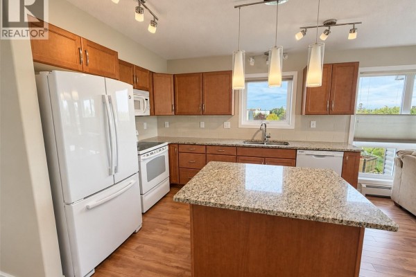 Dining room - 205 2311 Windsor Park Road, Regina, SK S4V1S2 Photo 5