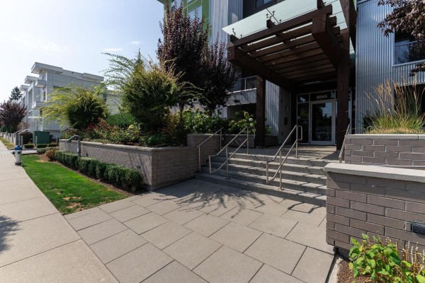 205 2565 Ware Street, Abbotsford, BC V2S0J5 Photo 5