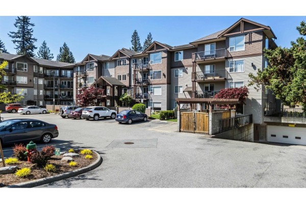 205 2581 Langdon Street, Abbotsford, BC V2T7A3 Photo 2