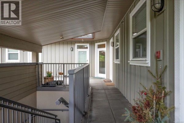 Entrance - 205 5170 Dunster Rd, Nanaimo, BC V9T2Z2 Photo 4