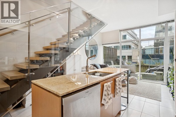 205 522 8th Avenue, Vancouver, BC V5Z0A9 Photo 2