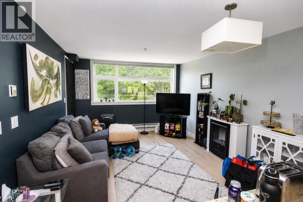 205 5488 Cecil Street, Vancouver, BC V5R4E5 Photo 2