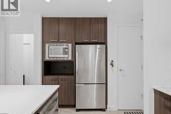 205 553 Foster Avenue, Coquitlam, BC V3J0B5 Photo 5
