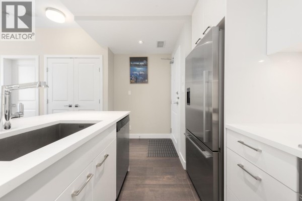 205 6383 Cambie Street, Vancouver, BC V5Z3B2 Photo 5