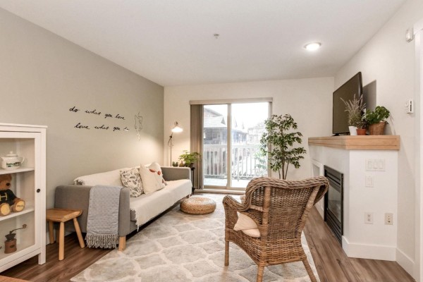 205 6500 194 Street, Surrey, BC V4N5X4 Photo 3