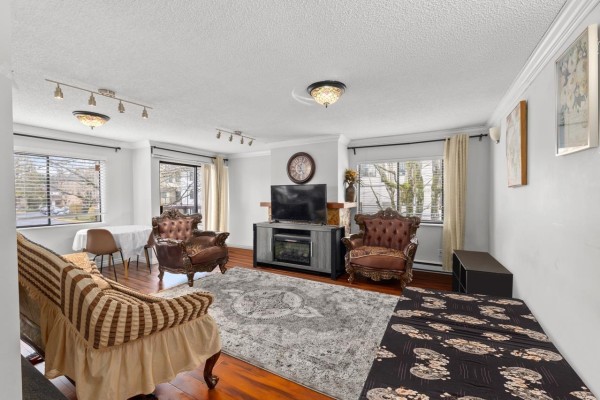 205 7119 133 Street, Surrey, BC V3W7Z6 Photo 5