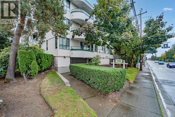 205 7300 Gilbert Road, Richmond, BC V7C3W2 Photo 5