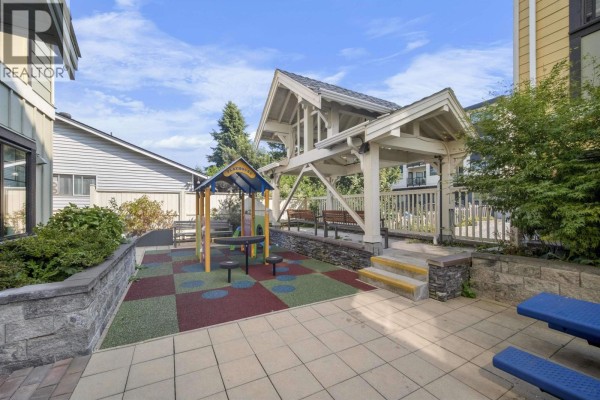 205 80 Elgin Street, Port Moody, BC V3H0M6 Photo 4