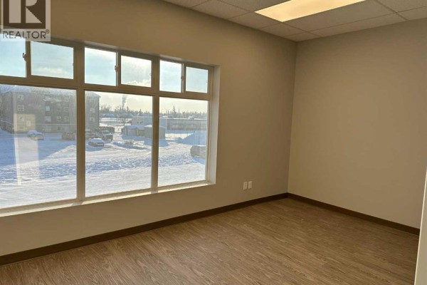205 C, 10055 120 Avenue, Grande Prairie, AB, photo 3