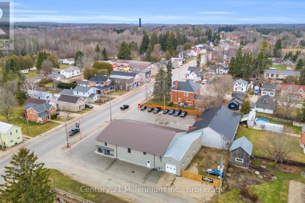 205 Garafraxa Street, Chatsworth, ON N0H1G0 Photo 4