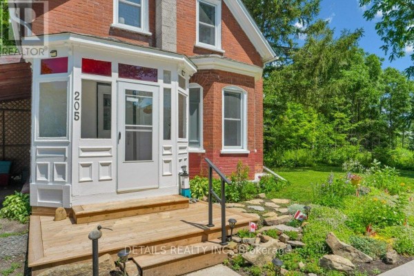 205 Lewis Street W, Merrickville Wolford, ON, photo 3