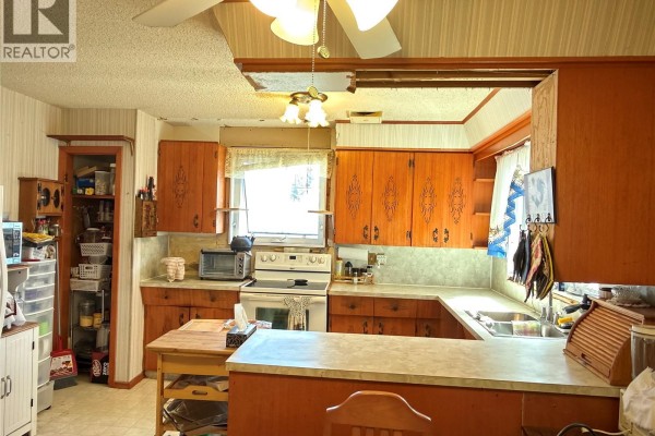 Laundry room - 205 Pipestone Avenue, Wawota, SK S0G5A0 Photo 4