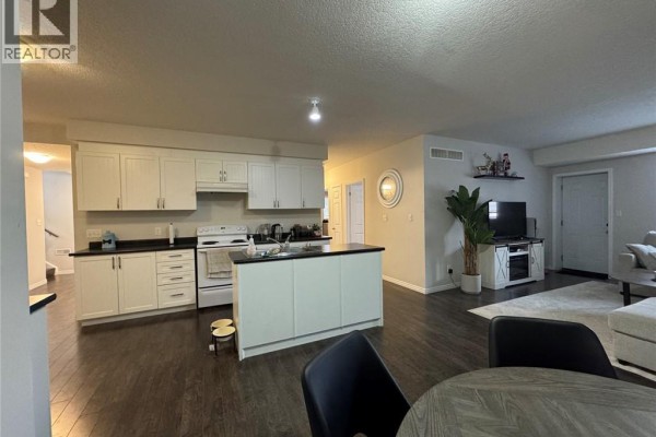 205 Rachel Crescent Unit# B, Kitchener