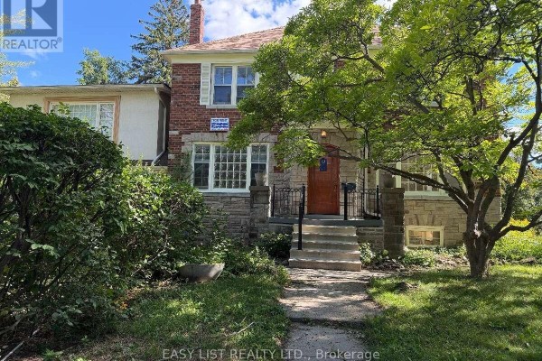 Kitchen - 205 Ridley Boulevard, Toronto, ON M5M3M4 Photo 3