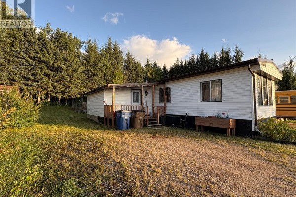 Living room - 205 Sundby Crescent, Big River, SK S0J0E0 Photo 2