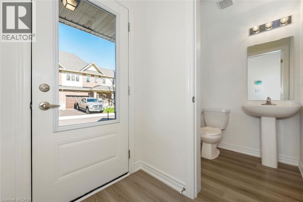 205 Thames Way Unit# 44, Mount Hope, ON, photo 3