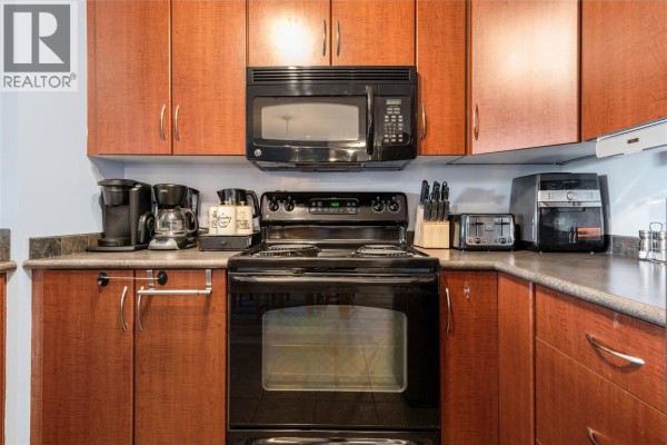 205 Third Avenue Unit# 1201, Invermere, BC, photo 2