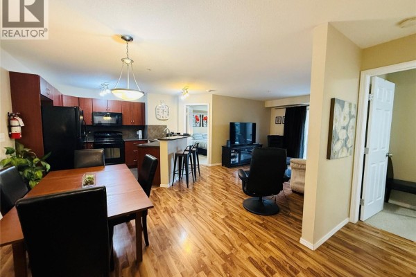 205 Third Avenue Unit# 2212, Invermere, BC, photo 2