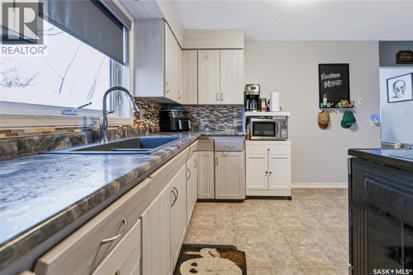 4pc Bathroom - 205 Washington Avenue, Hanley, SK S0G2E0 Photo 5