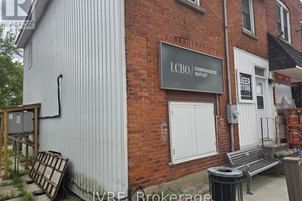 205 Winstanley Street, North Perth, ON N0K1P0 Photo 3