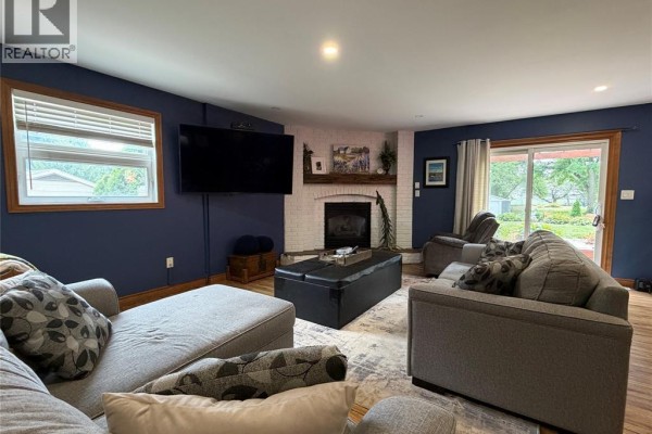 Bedroom - 2053 Dufferin Avenue, Wallaceburg, ON N8A4M5 Photo 5