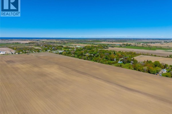 2053 London Line, Sarnia, ON N7T7H2 Photo 5