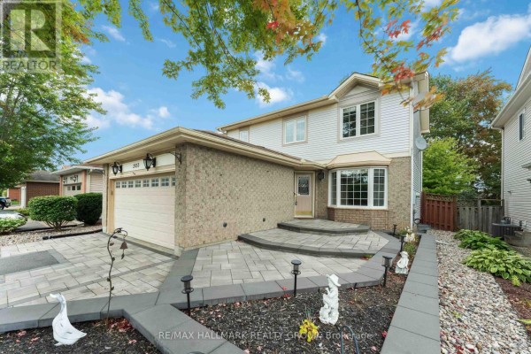 2053 Rolling Brook Drive, Ottawa, ON K1W1C9 Photo 2
