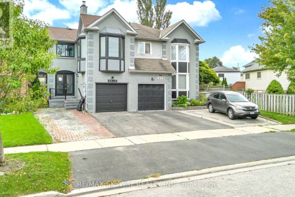 2055 Blue Ridge Crescent, Pickering, ON, photo 3