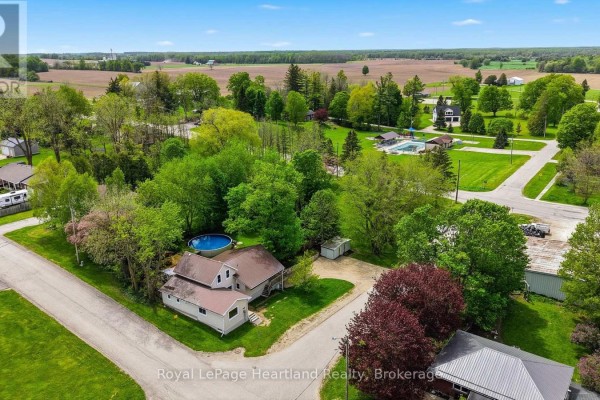 2058 James Street, Howick, ON, photo 3