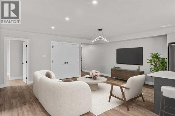 Bedroom - 205a, 1 Industrial Place, Canmore, AB T1W1Y1 Photo 4