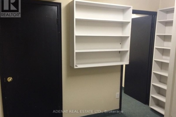 #205b - 365a Wilson Avenue, Toronto, ON M3H1T3 Photo 3