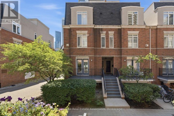 206 - 415 Jarvis Street, Toronto, ON, photo 2