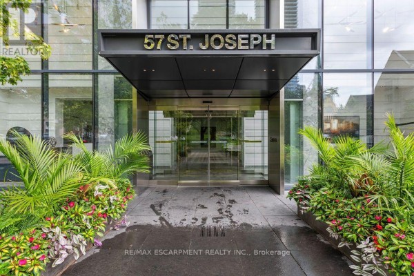 206 - 57 St Joseph Street, Toronto, ON, photo 3