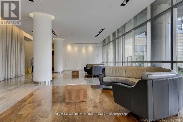 206 - 66 Forest Manor Road, Toronto