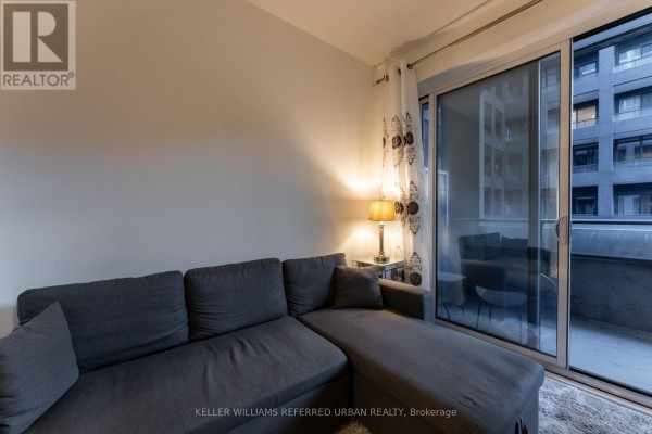 Living room - 206 - 9 Tecumseth Street, Toronto, ON M5V0S5 Photo 2