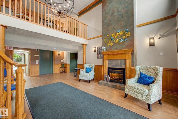 #206 10 Ironwood Pt, St  Albert, AB, photo 2
