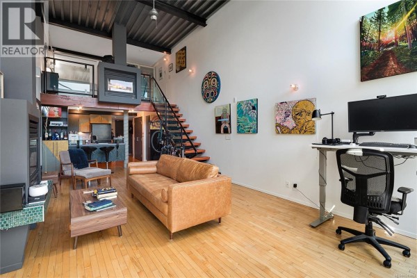 206 1030 Meares St, Victoria, BC V8V5A5 Photo 5