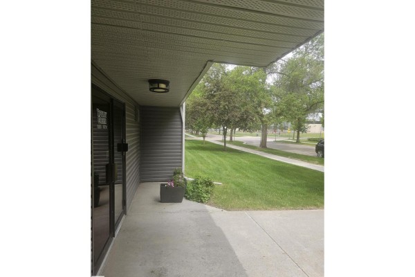 #206 10838 108 Street Nw, Edmonton, AB T5H3A6 Photo 4