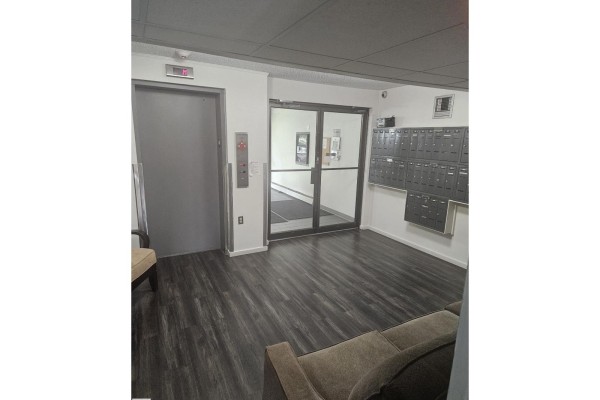 #206 10838 108 Street Nw, Edmonton, AB T5H3A6 Photo 5
