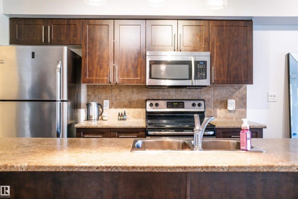 Kitchen - #206 111 Ambleside Dr Sw, Edmonton, AB T6W0J4 Photo 3