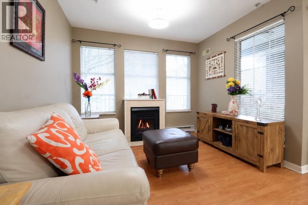 206 1199 Westwood Street, Coquitlam, BC V3B7P6 Photo 4