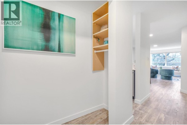 206 1399 Barclay Street, Vancouver, BC V6E1H6 Photo 2