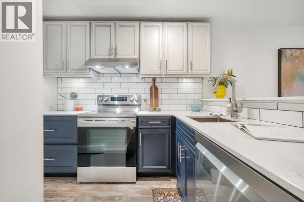 206 1399 Barclay Street, Vancouver, BC V6E1H6 Photo 3
