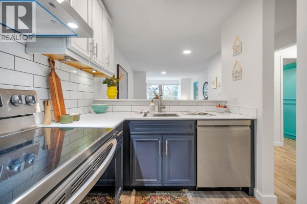 206 1399 Barclay Street, Vancouver, BC V6E1H6 Photo 4