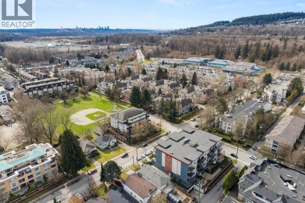 206 2389 Hawthorne Avenue, Port Coquitlam, BC V3C0T2 Photo 4
