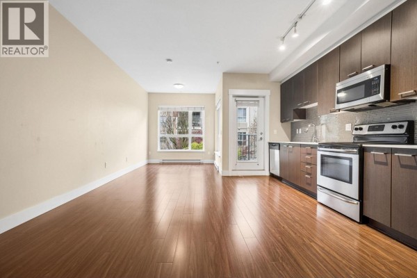 206 2473 Atkins Avenue, Port Coquitlam, BC V3C0C4 Photo 3